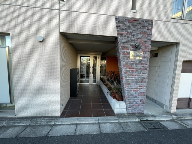 Ｖｉｌｌａ　Ｎｏａｈ．本多 エントランス