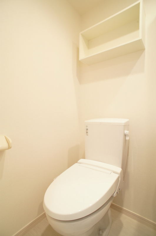 リブリ・LUXTIA2階 トイレ