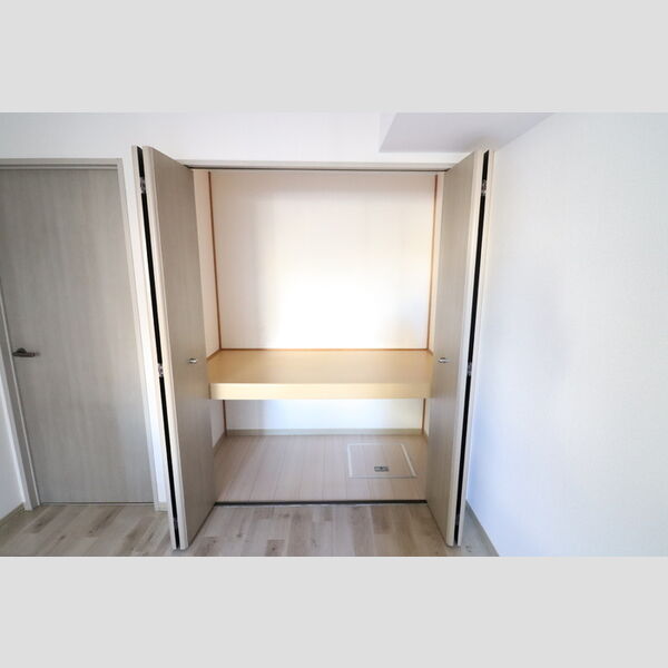 ハイム美須 物入