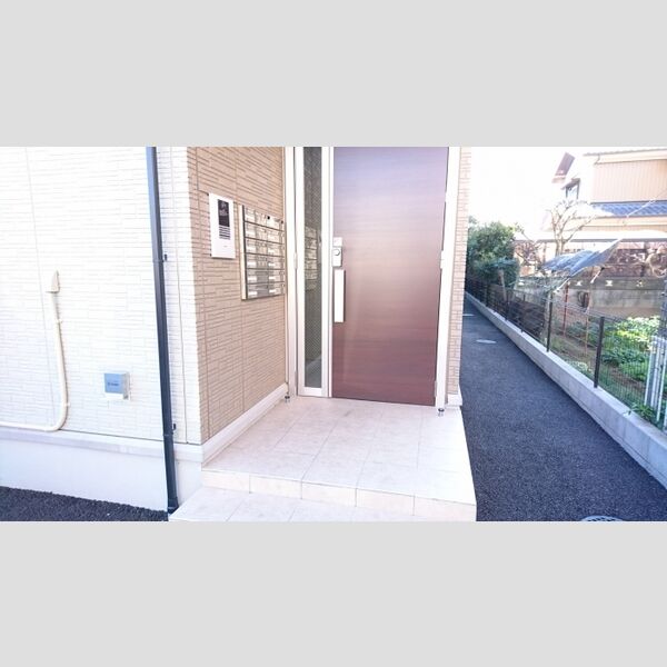 グリーンガーデン エントランス