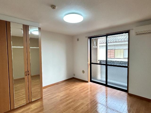 ルーム新町206号室 同建物別部屋の参考画像