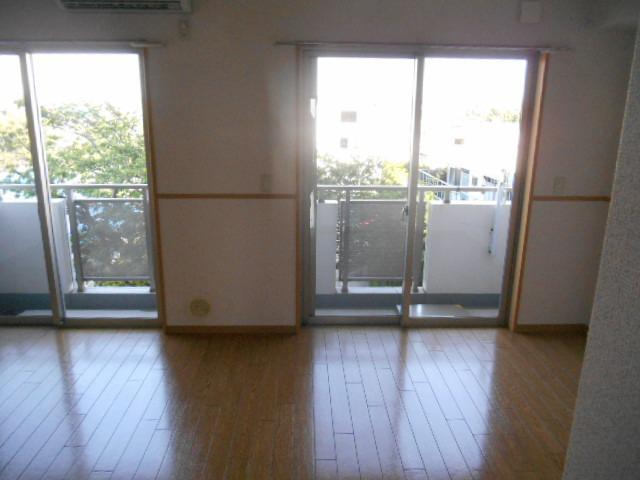 シグナス湘南3階 リビング