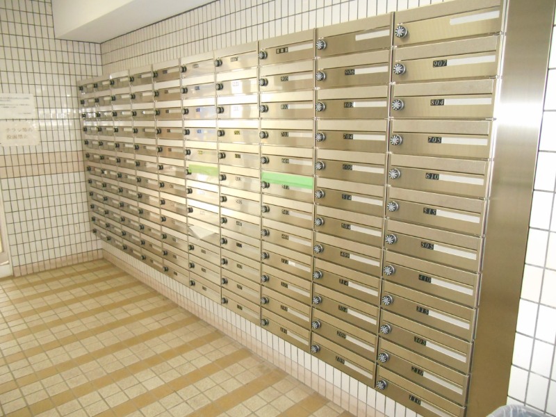 トップルーム横浜5階 メールコーナー