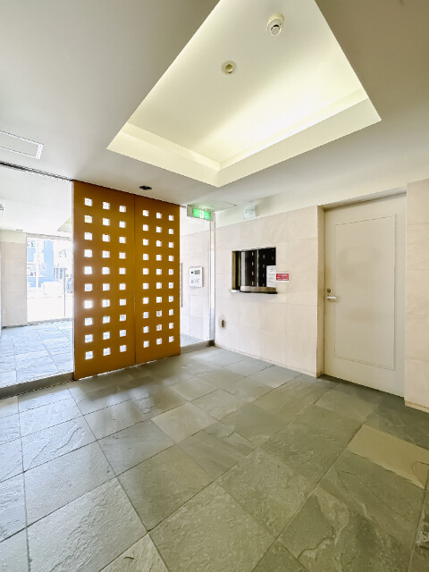 富浜ＫＳビル エントランス