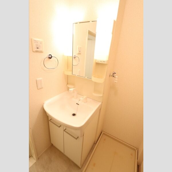 ラプルベール　A102号室 洗髪洗面化粧台