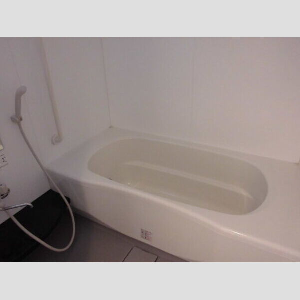 アールグレイ　B202号室 浴室