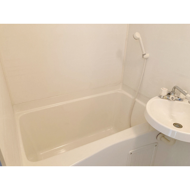 シーサイドコート金沢八景101号室 リビング