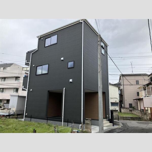 マイホームネクスト越谷平方　1号棟の外観画像