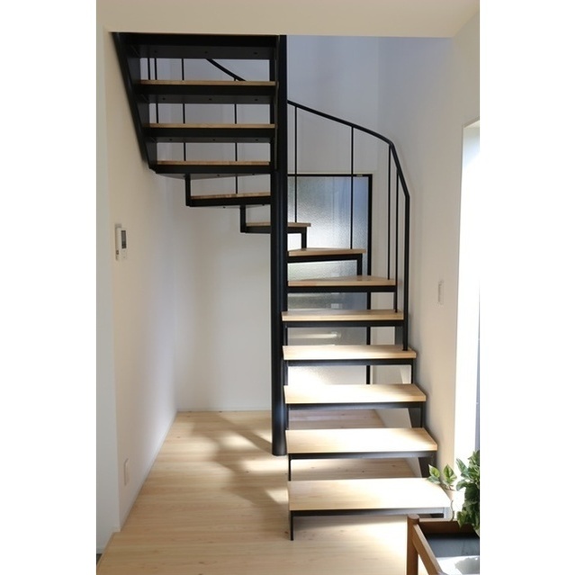 鵠ノ杜舎　楓 階段