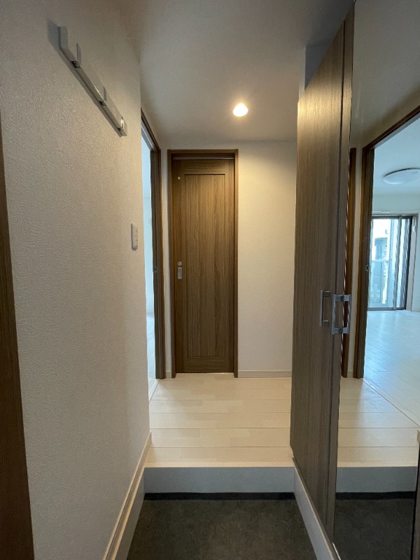 ルヴェ・デュ・ソレイユ1階 玄関