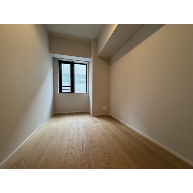 ザ・パークハウス千代田六番町505号室 洋室5.5帖　2025年9月撮影