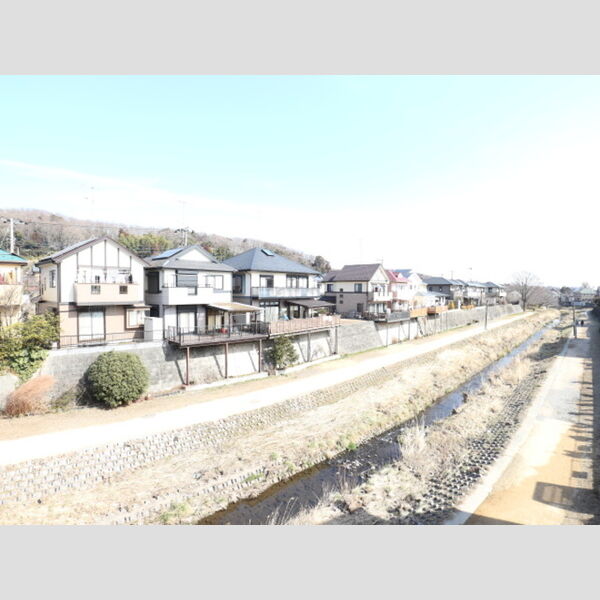 プリヤンモア 周辺