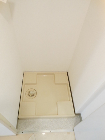 ガラ・ステージ御茶ノ水7階 洗濯機置場