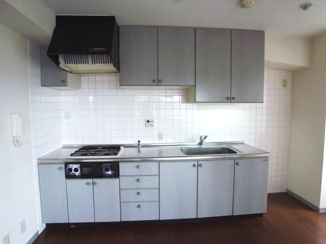 オリンピアトーホー システムキッチン（3口ガスコンロ・グリル付）