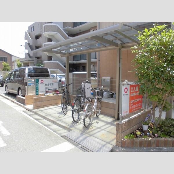 アーバンライフ 駐輪場
