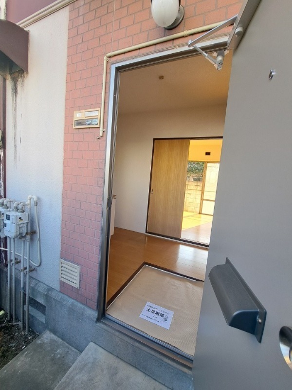 パールハイツ1階 玄関