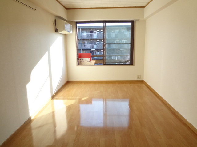 ミレ・関町0312号室 洋室1