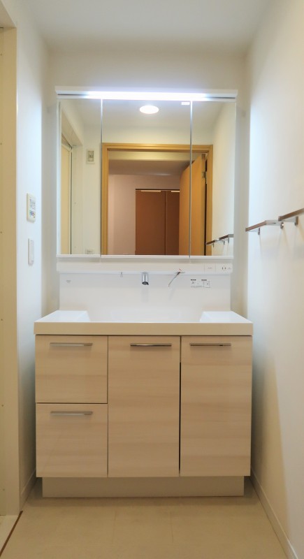 河田町ガーデン１号棟17階 洗面