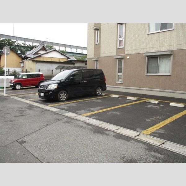 エスペランサ 駐車場