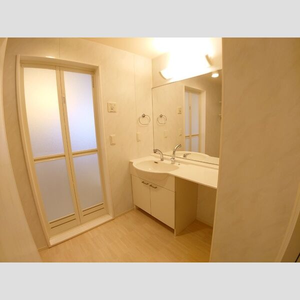 ソレイユ205号室 洗髪洗面化粧台