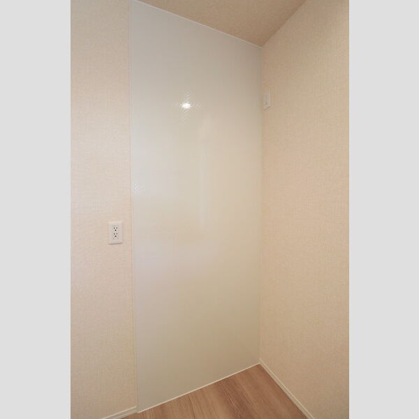 Frais Parfum(フレ パルファン)301号室 冷蔵庫置き場