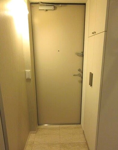 ＡＲＴＥＭＩＳ　ＭＩＮＡＭＩ　ＡＺＡＢＵ7階 玄関　※2024年11月撮影