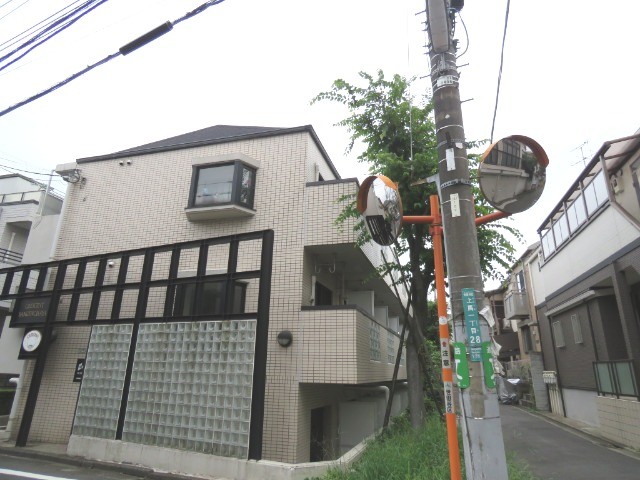 クレッセント三軒茶屋 外観