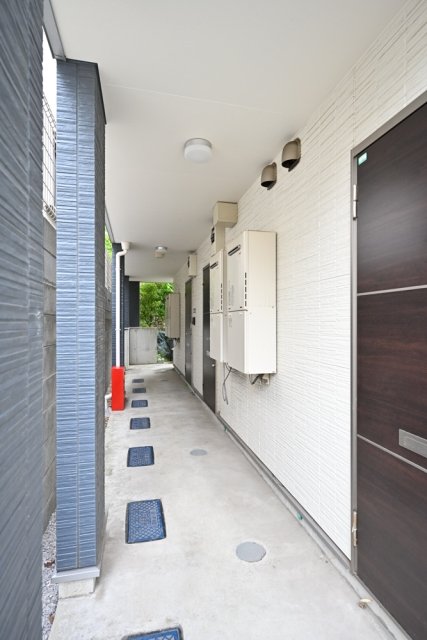 ダイヤモンドヒルズ横浜井土ヶ谷B号棟1階 エントランス