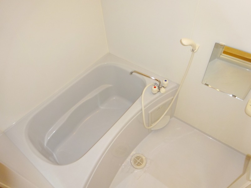 サンヴィアーレ・グランサージュ1階 お風呂