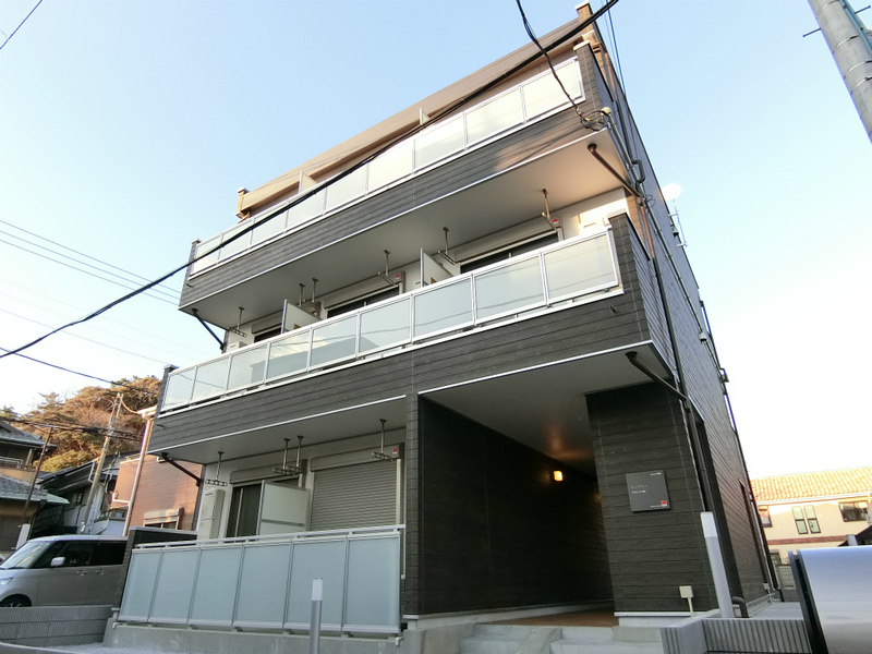 リブリ・江ノ島Ⅱ3階 外観