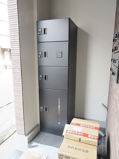 マーベラスデイズ南大泉0203号室 宅配BOX