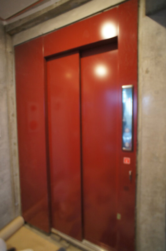 リブリ・新丸子3階 エントランス