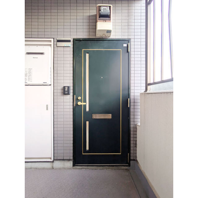 レジデンス多摩川西六郷0201号室 玄関