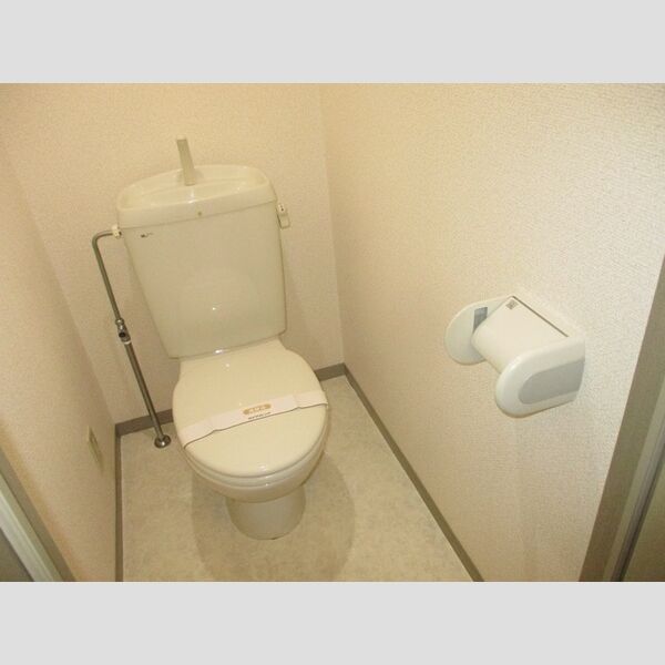 オプス・なのはな202号室 トイレ