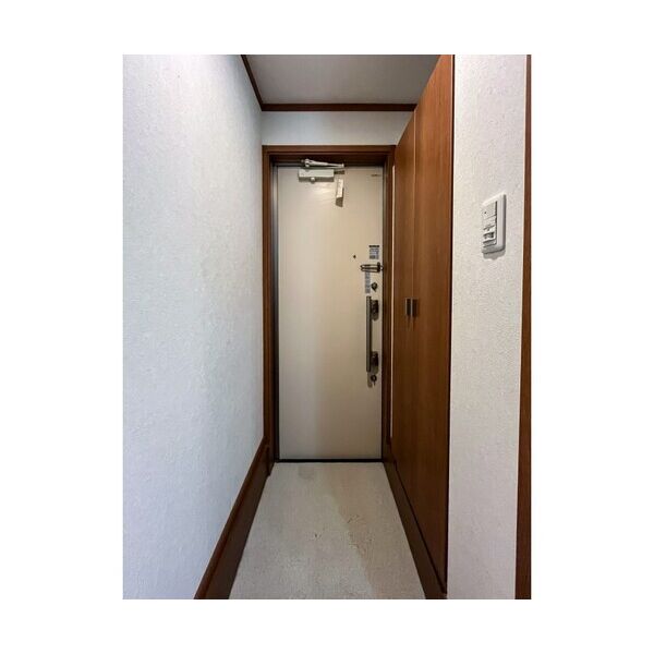 Lanai　House　393　Noah 玄関