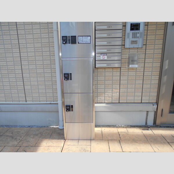 ゴールドパストラル　Ⅵ 宅配ボックス