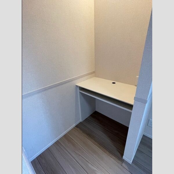 THYエターナルハート101号室 ワークスペース