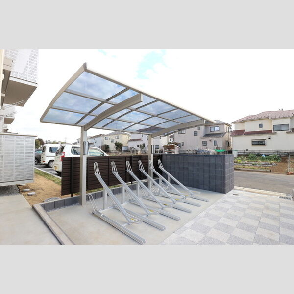 コーポ　ルピナス 駐輪場