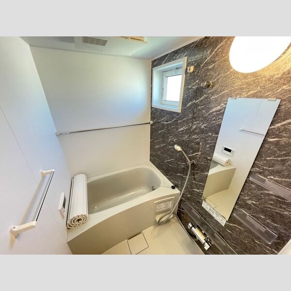 メゾンサニーサイド201号室 お風呂
