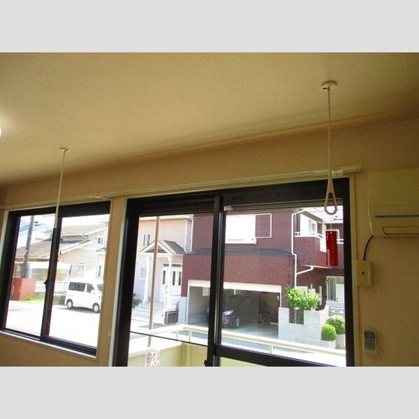 グランメールコホリ　壱番館102号室 室内物干し