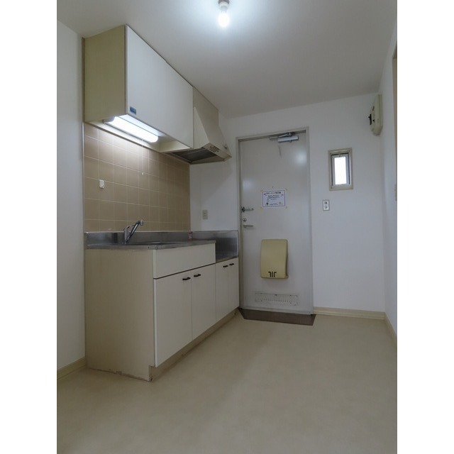 ビーバレーＭⅡ203号室 キッチン