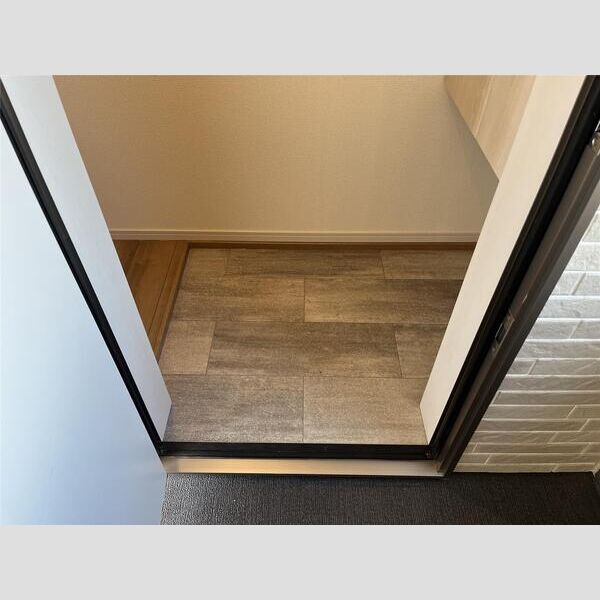 リーブルファイン足立区西新井 玄関