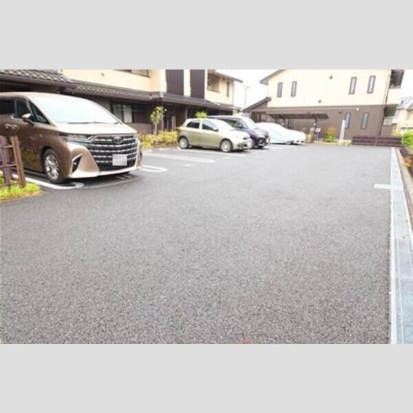 なんてんの郷　Ⅱ 駐車場