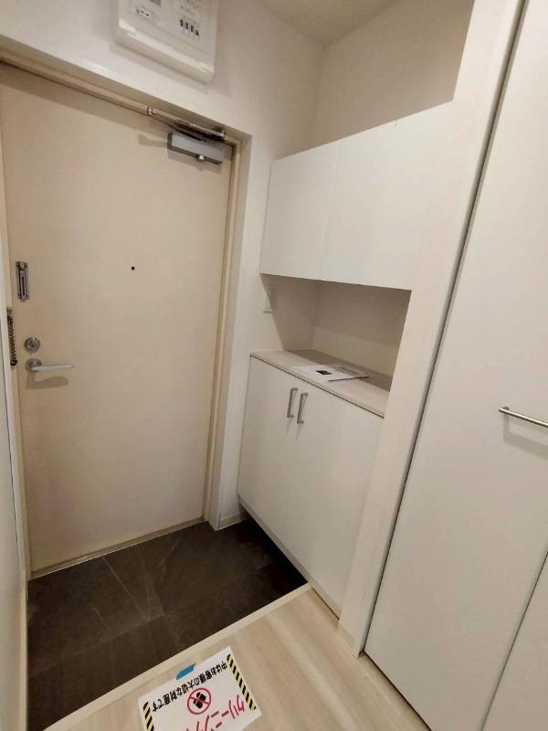 TraValore淵野辺3階 玄関