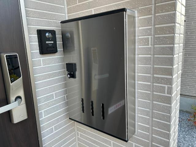 グランプラム本町（ＧｒａｎＰｌｕｍ本町）105号室 宅配ボックス