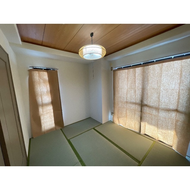 シャトー白鳳302号室 同建物別部屋の参考画像