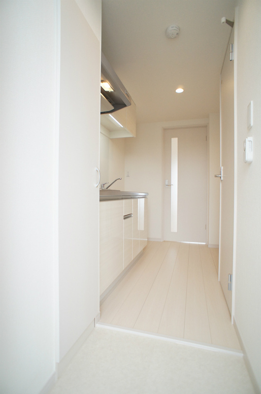 リブリ・めじろ2階 玄関