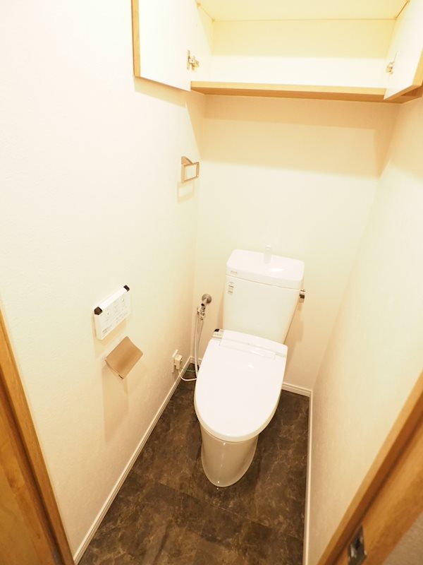 レジディア文京音羽1階 トイレ