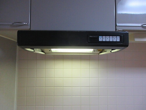 テレパレス船橋三咲Ａ棟4階 レンジフード　※2025年10月撮影