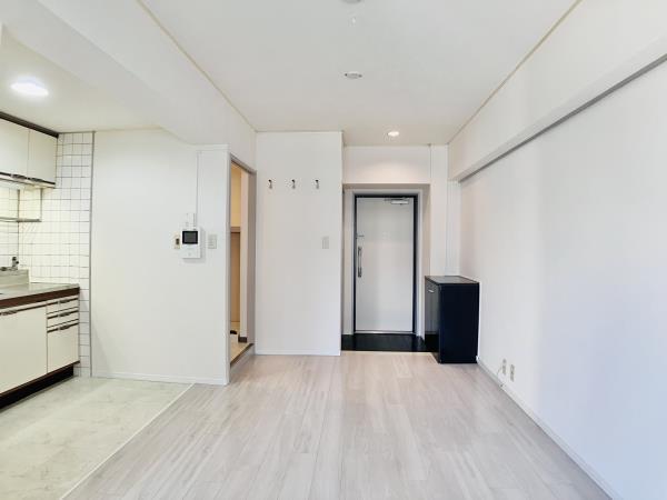 グランドメゾン田町6階 リビング